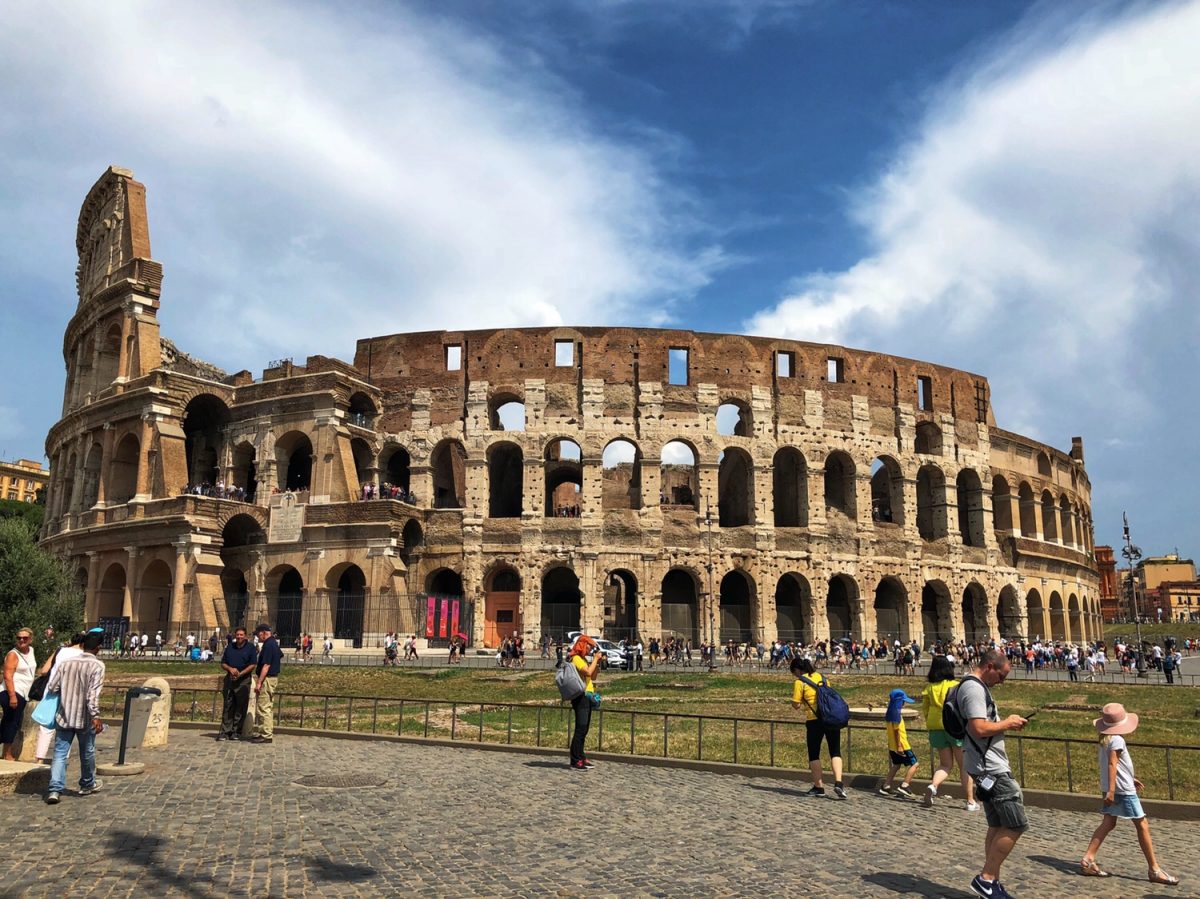 罗马第一天 (Rome, Day One)