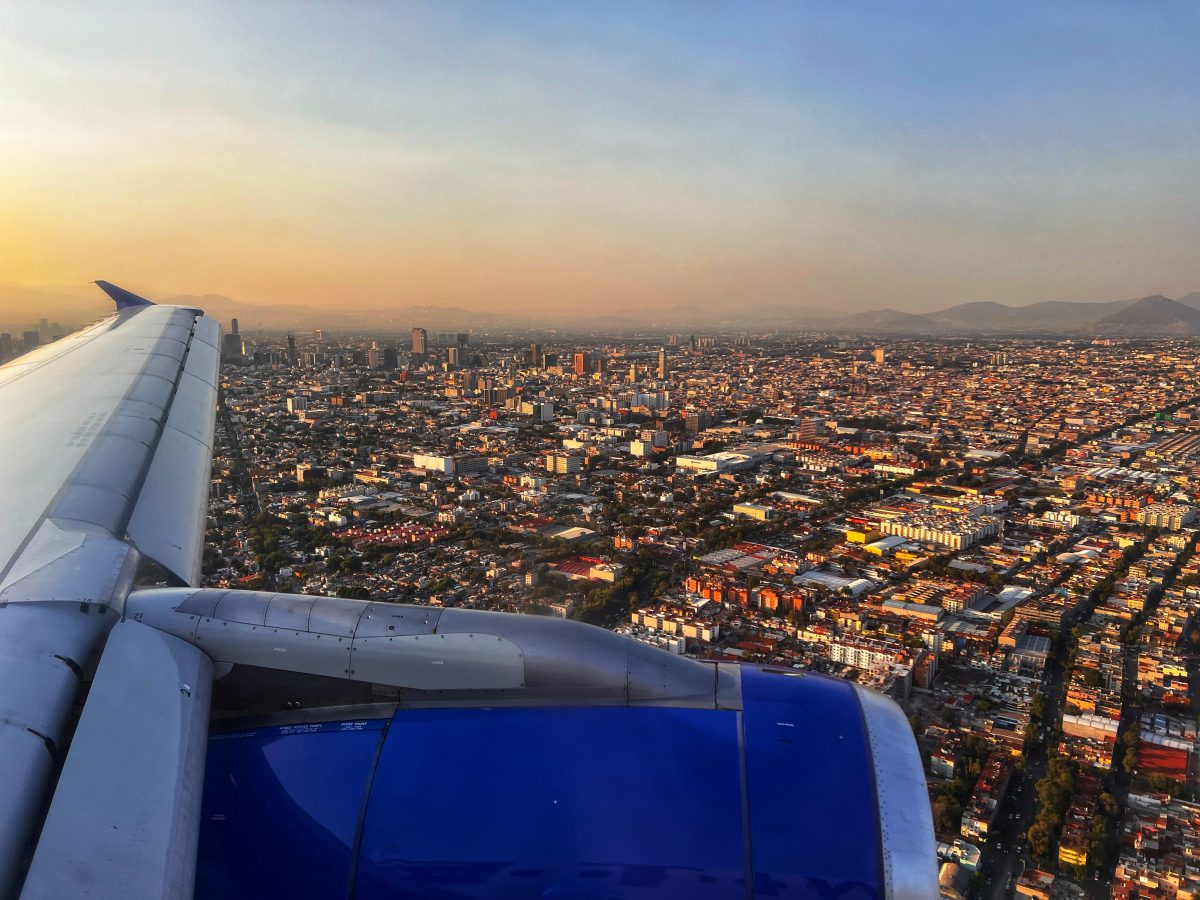 四小时穿越，初到墨西哥城 Four Hours Journey, First Arrival in Mexico City